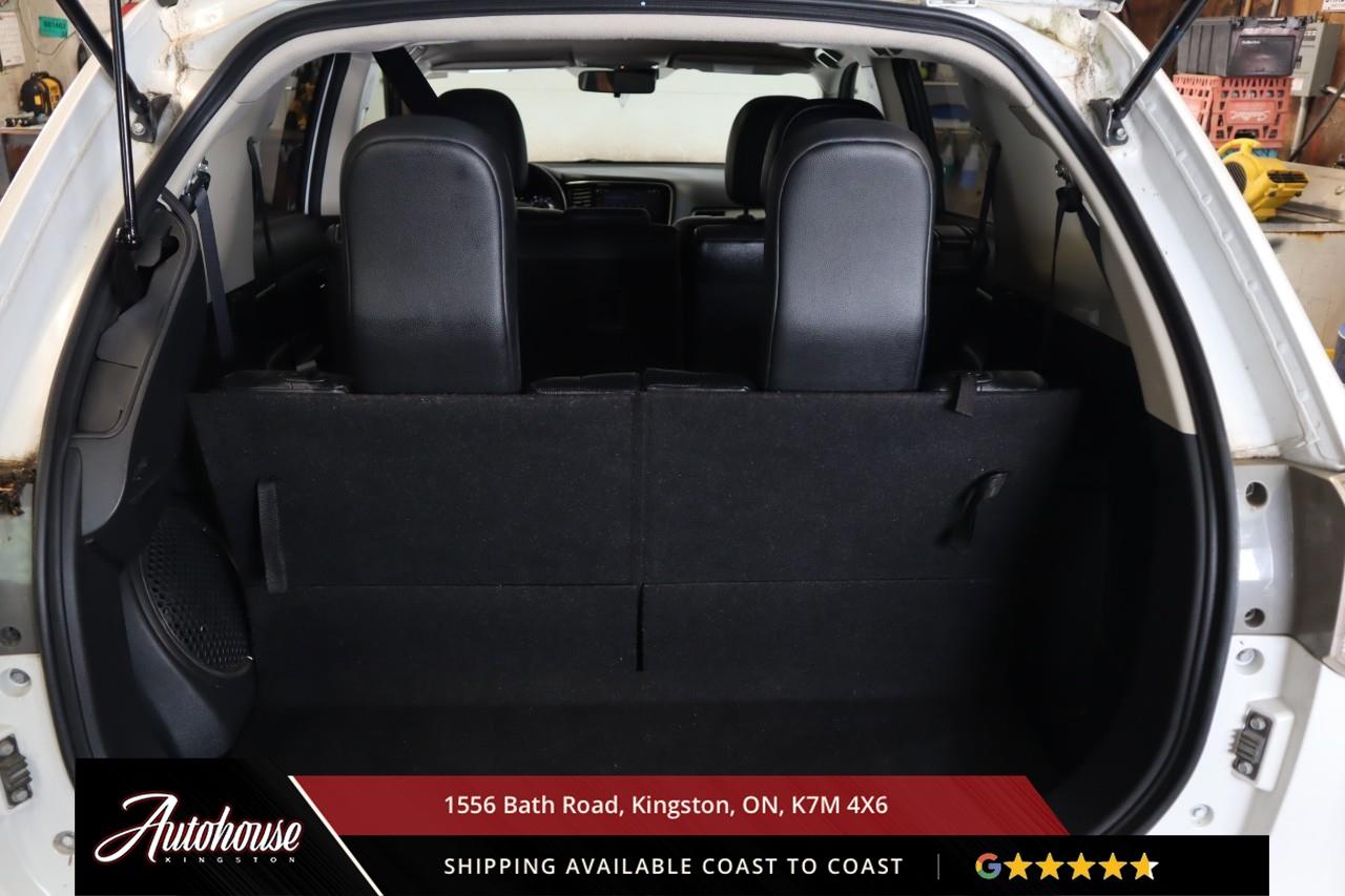 2014 Mitsubishi Outlander GT 3RD ROW - LEATHER - SUNROOF Photo