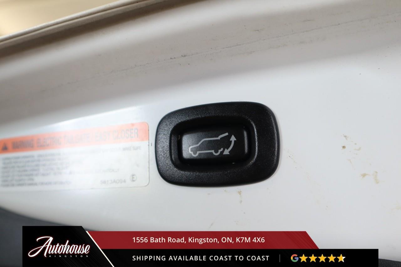 2014 Mitsubishi Outlander GT 3RD ROW - LEATHER - SUNROOF Photo