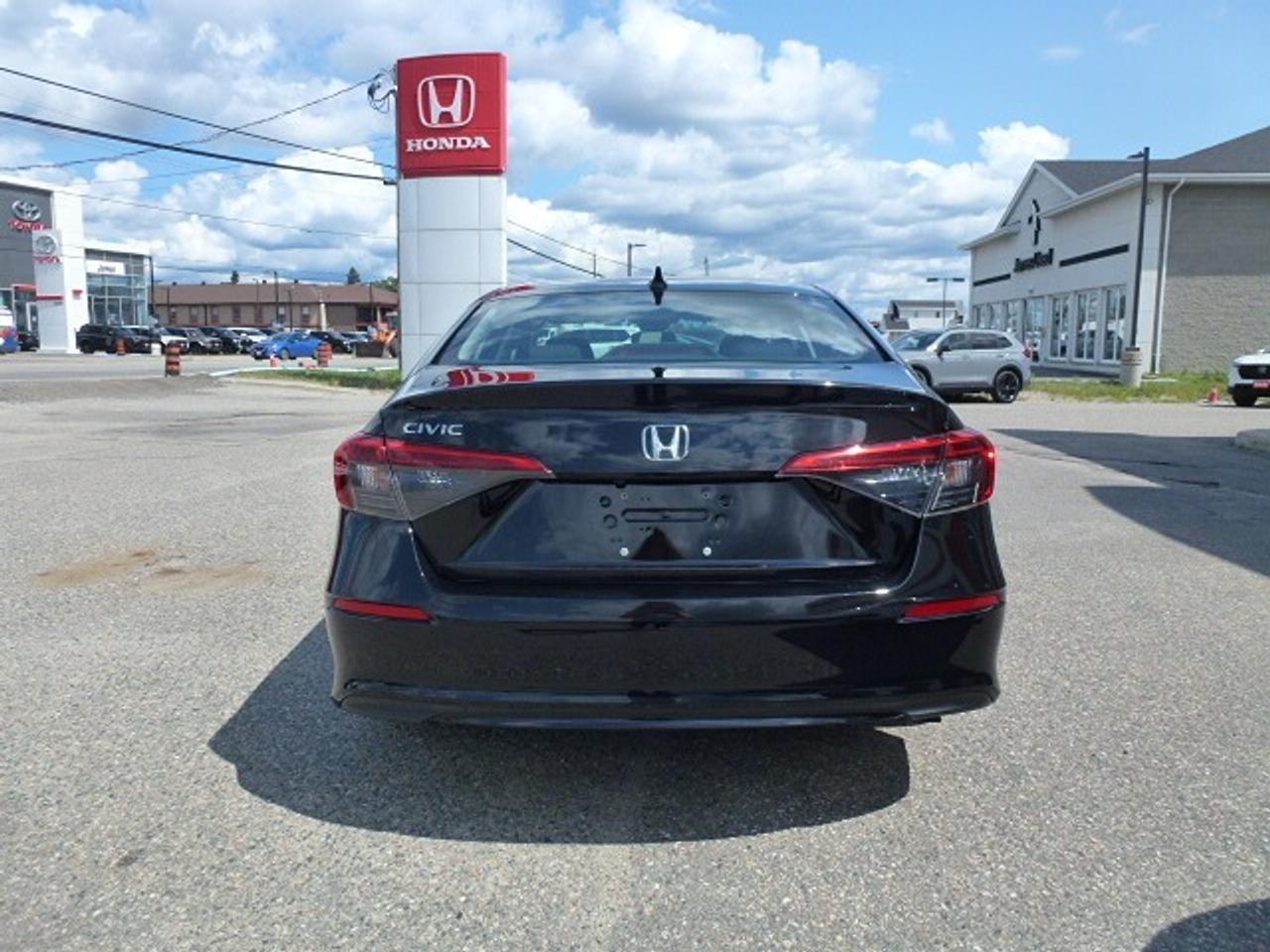 2022 Honda Civic LX Photo