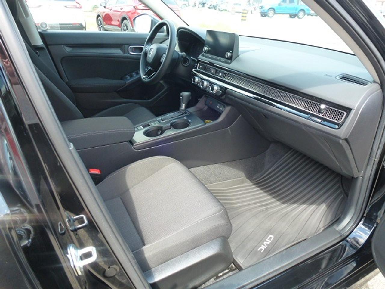 2022 Honda Civic LX Photo