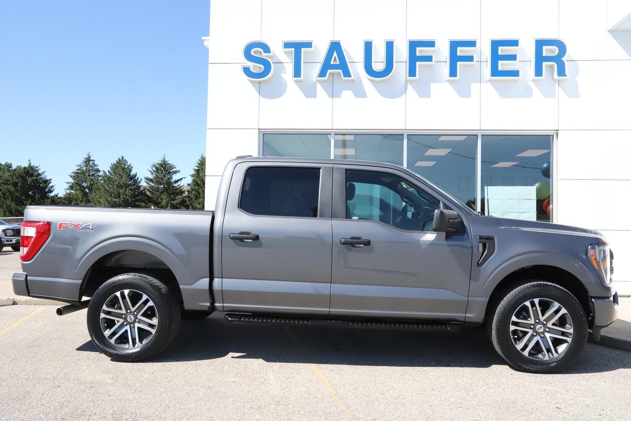 2023 Ford F-150 XL 4WD SuperCrew 5.5' Box Photo2