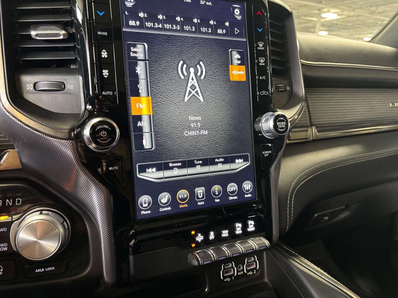 2020 RAM 1500 Limited|V8HEMI|4X4|NAV|HARMANKARDON|LEATHER|AIRSUS Photo
