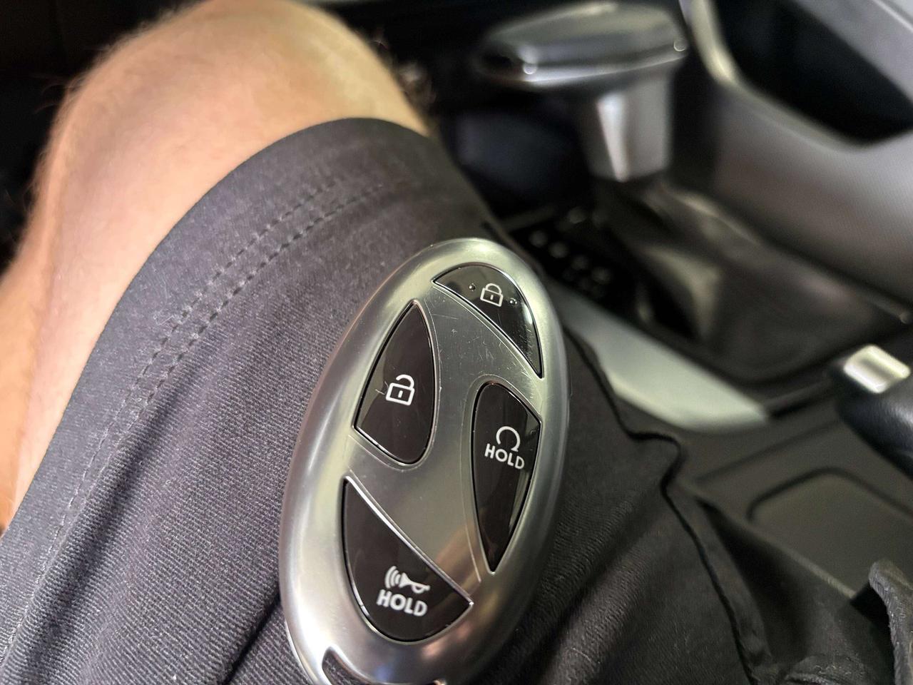 2024 Hyundai Elantra Preferred|NAV|SUNROOF|ALLOYS|AMBIENT|HEATEDSEATS|+ Photo