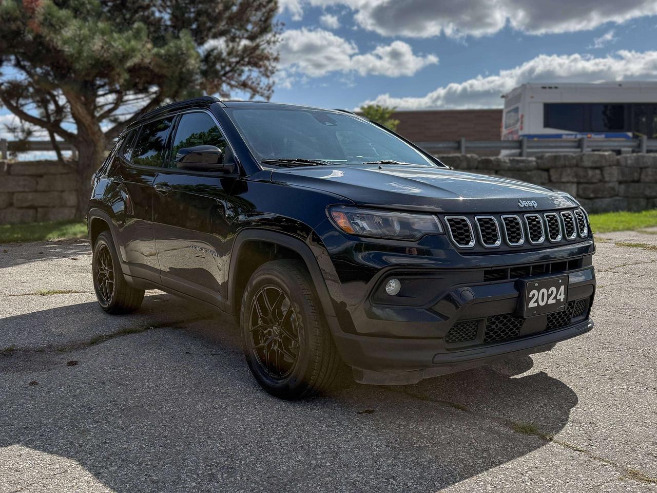 2024 Jeep Compass North | NAVIGATION | BACKUP CAMERA | REMOTE START Photo