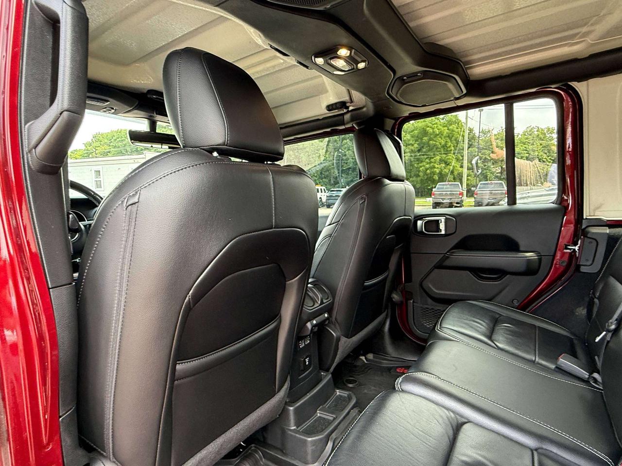 2021 Jeep Wrangler Sahara | NAVIGATION | REMOTE START | ALPINE AUDIO Photo