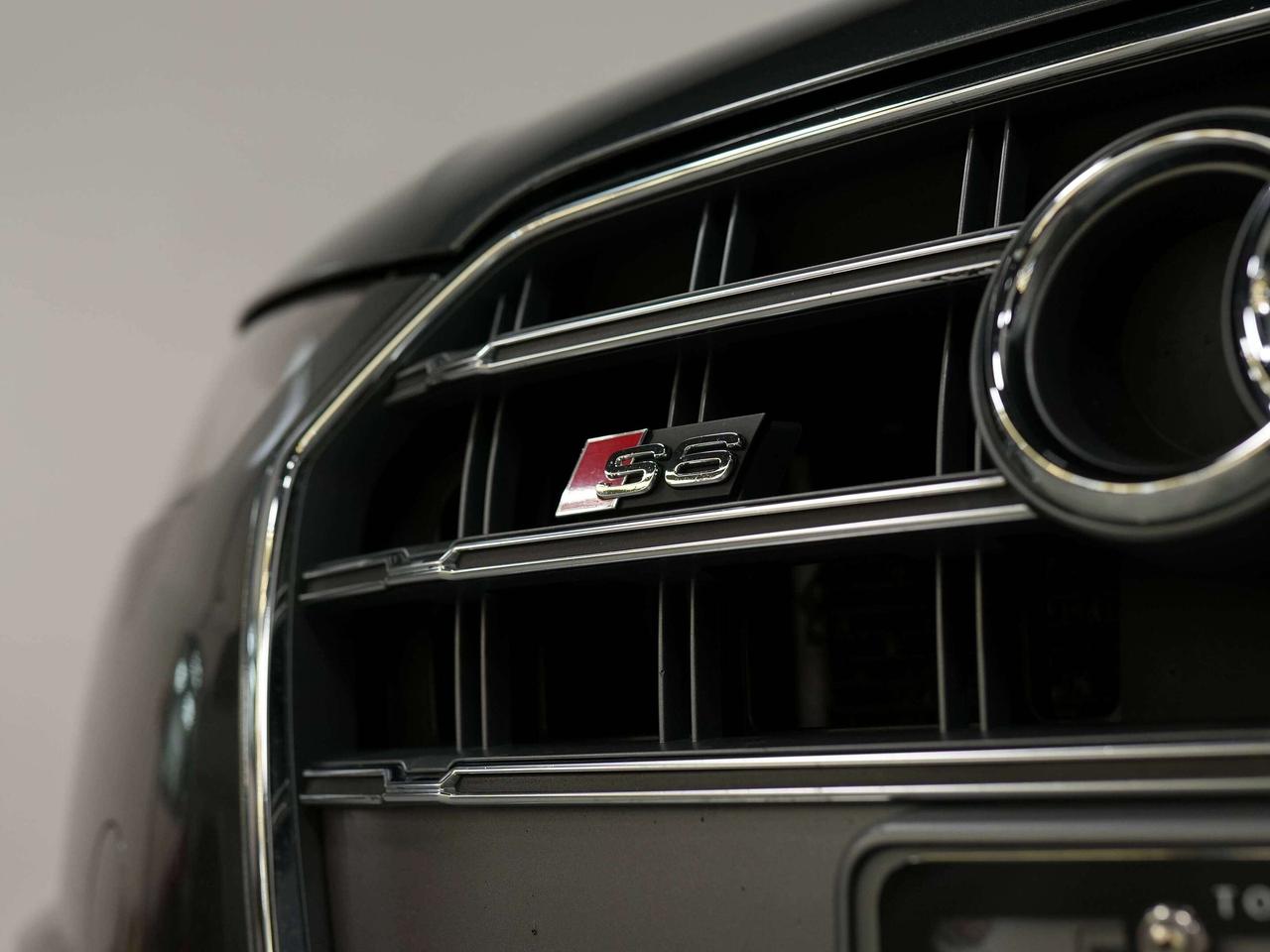 2016 Audi S6 CARBON TRIM | BOSE | 20 IN Photo
