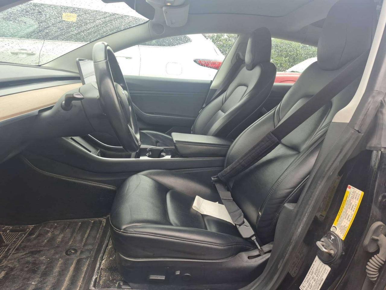 2019 Tesla Model 3 Long Range AWD Photo