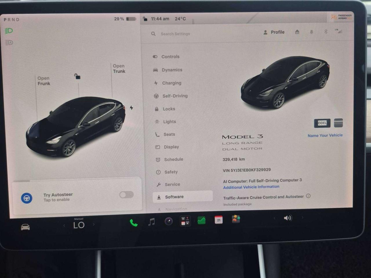 2019 Tesla Model 3 Long Range AWD Photo