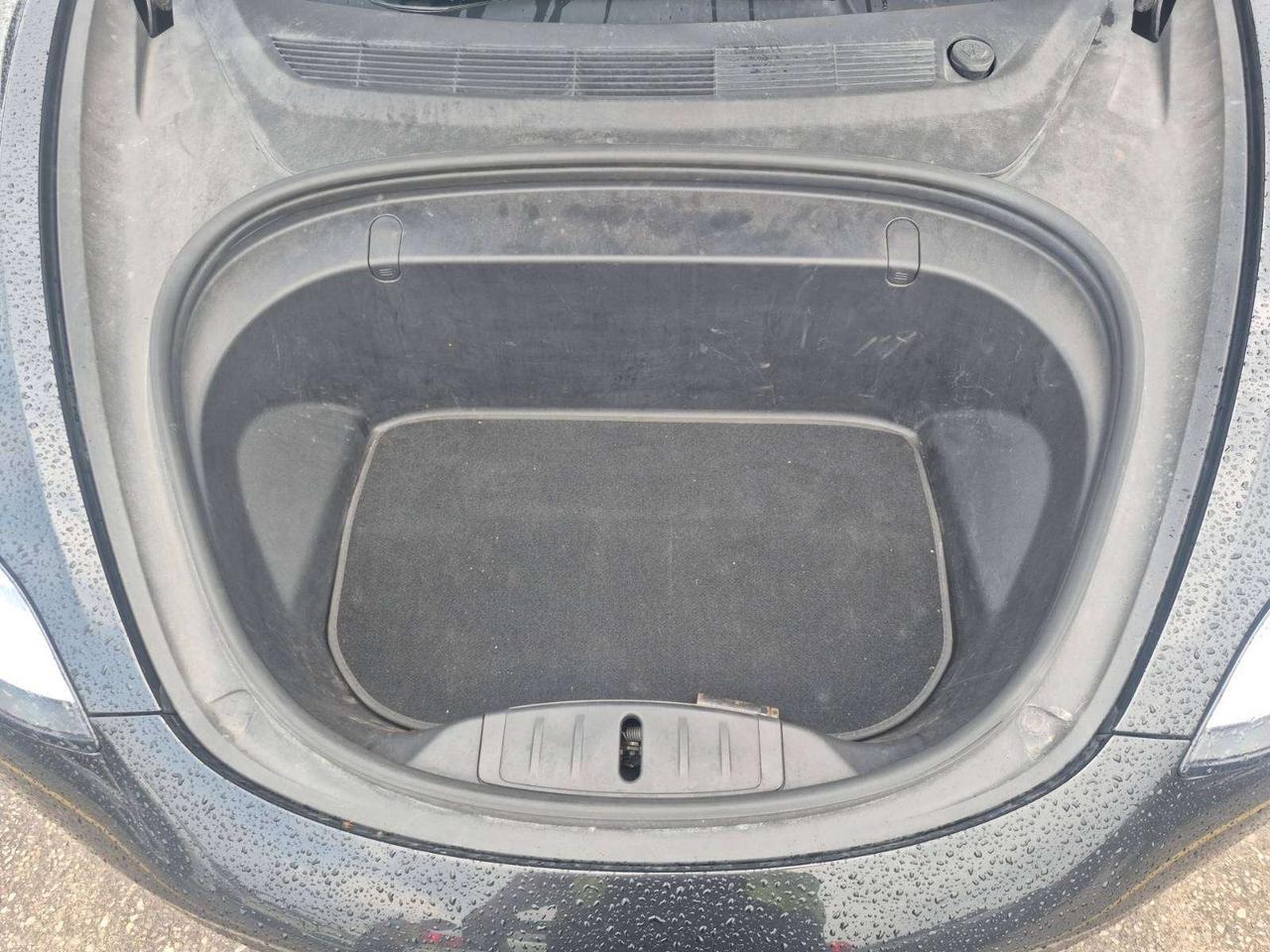2019 Tesla Model 3 Long Range AWD Photo