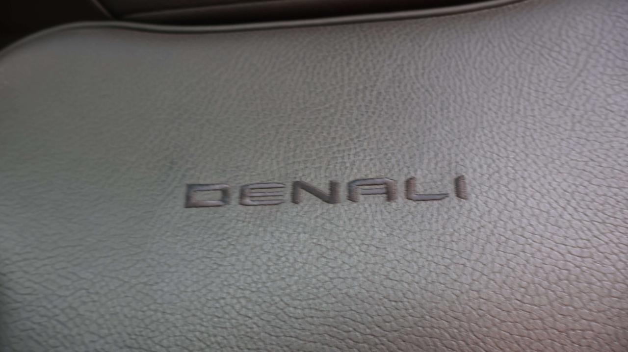 2024 GMC Sierra 3500 HD Denali | Tow Hitch | Leather Seats Photo