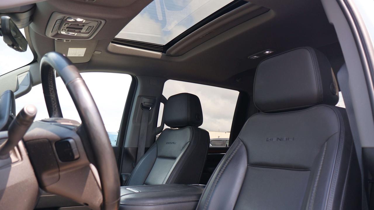 2024 GMC Sierra 3500 HD Denali | Tow Hitch | Leather Seats Photo