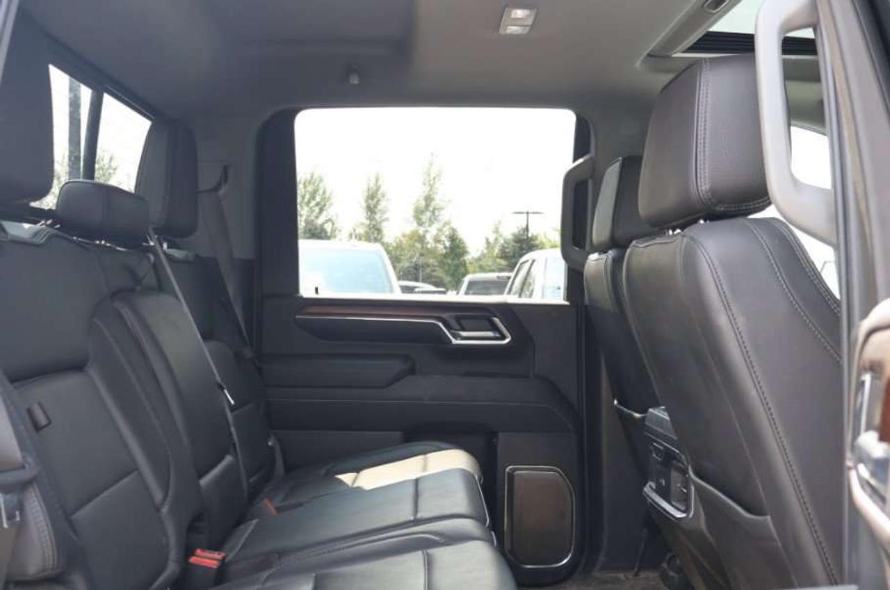 2024 GMC Sierra 3500 HD Denali | Tow Hitch | Leather Seats Photo