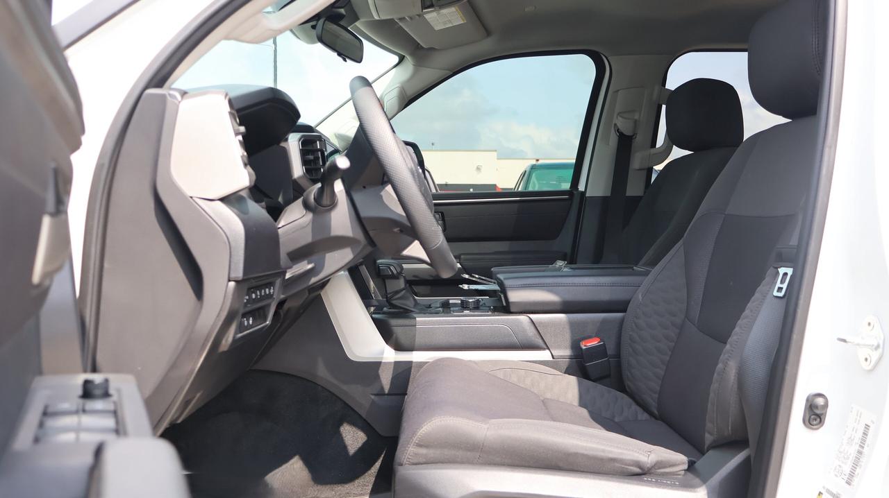 2024 Toyota Tundra | 4WD | Tow Hitch Photo