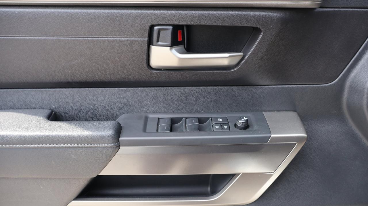 2024 Toyota Tundra | 4WD | Tow Hitch Photo