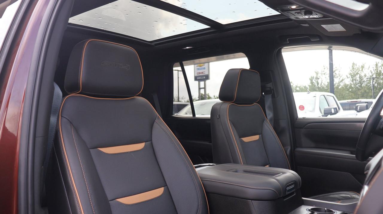 2023 GMC Yukon AT4 |  5.3L ECOTEC3 V8 Photo