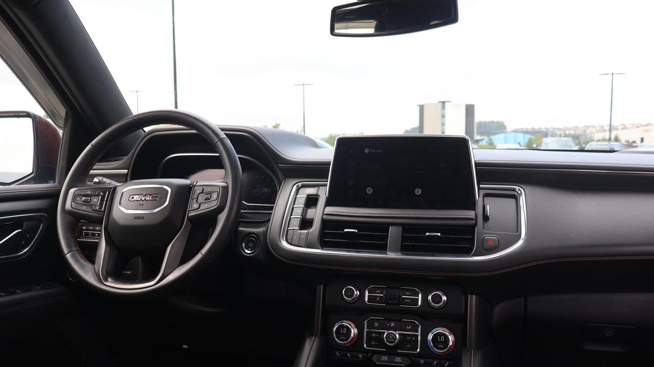 2023 GMC Yukon AT4 |  5.3L ECOTEC3 V8 Photo
