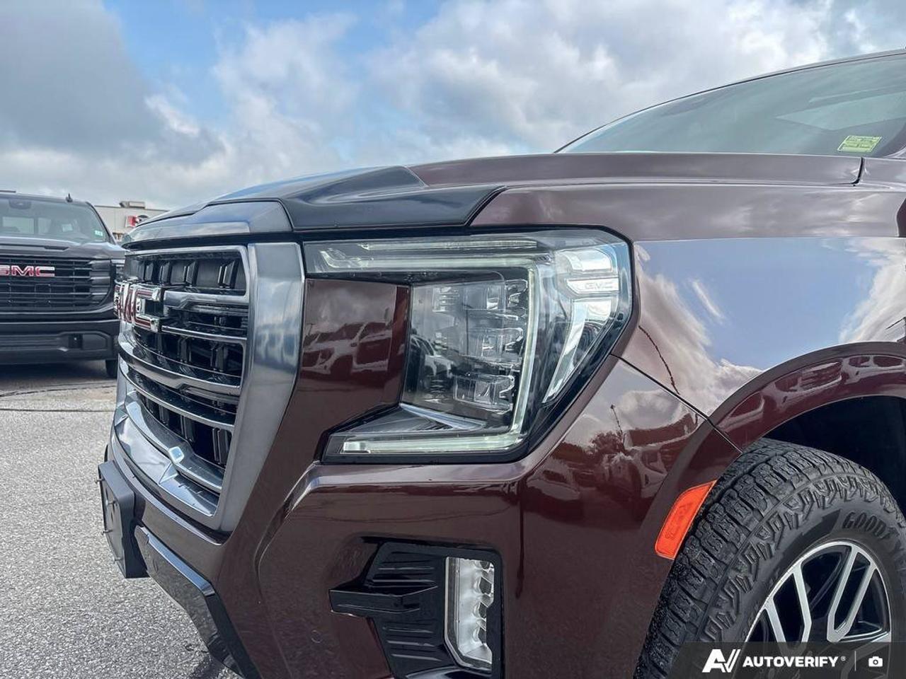 2023 GMC Yukon AT4 |  5.3L ECOTEC3 V8 Photo