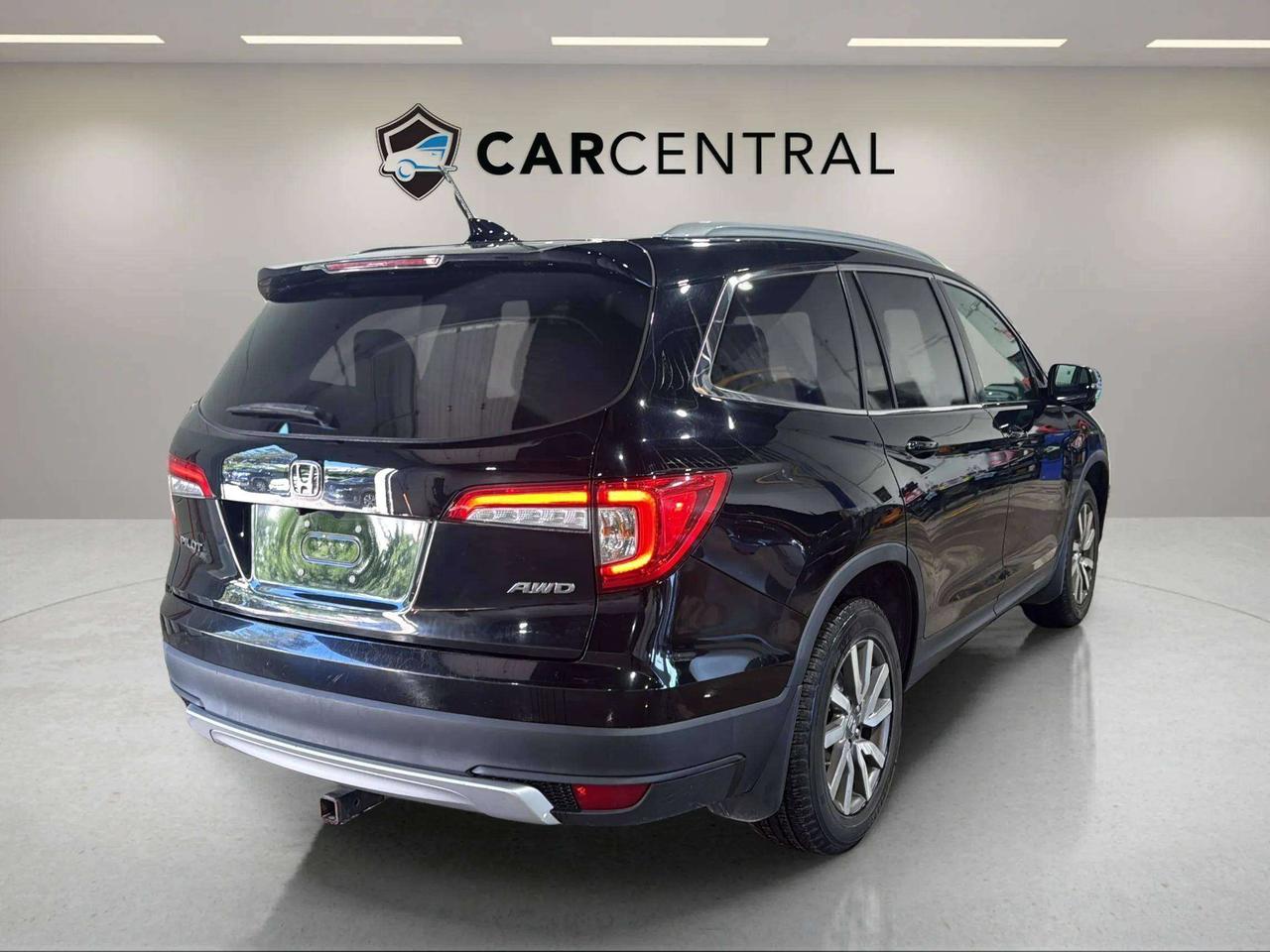 2020 Honda Pilot EX | CLEAN CARFAX | 12 SERVICE REC | SUNROOF| Photo
