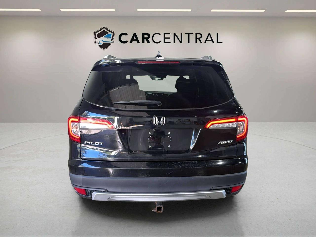 2020 Honda Pilot EX | CLEAN CARFAX | 12 SERVICE REC | SUNROOF| Photo
