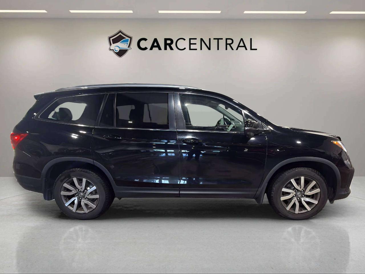 2020 Honda Pilot EX | CLEAN CARFAX | 12 SERVICE REC | SUNROOF| Photo