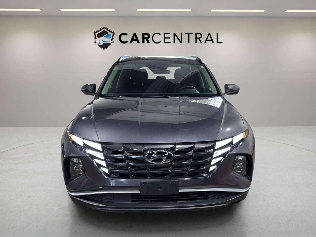 2024 Hyundai Tucson PREFERRED| CLEAN CARFAX| HTD SEATS | CARPLAY Photo