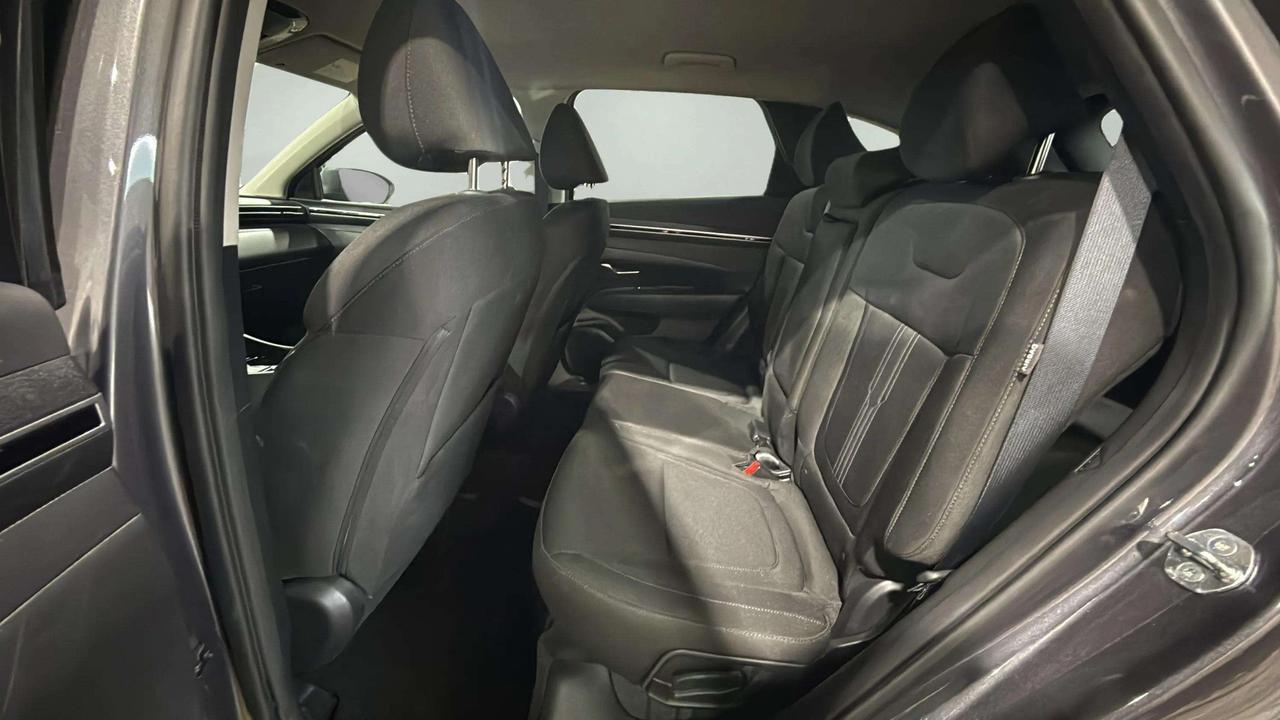 2024 Hyundai Tucson PREFERRED| CLEAN CARFAX| HTD SEATS | CARPLAY Photo