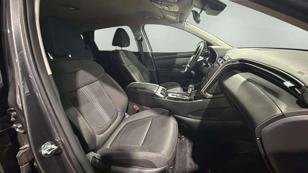 2024 Hyundai Tucson PREFERRED| CLEAN CARFAX| HTD SEATS | CARPLAY Photo