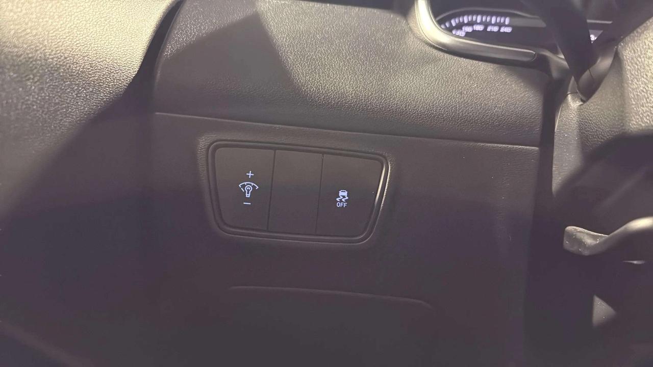 2024 Hyundai Tucson PREFERRED| CLEAN CARFAX| HTD SEATS | CARPLAY Photo