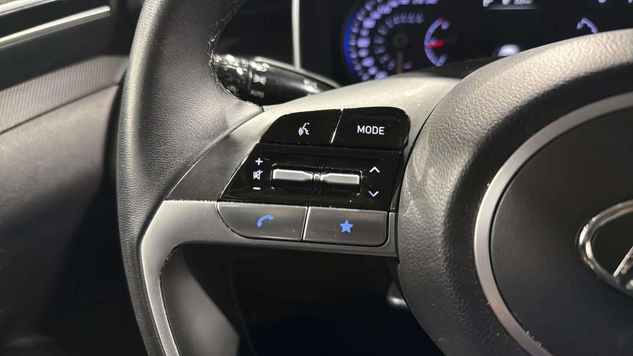 2024 Hyundai Tucson PREFERRED| CLEAN CARFAX| HTD SEATS | CARPLAY Photo