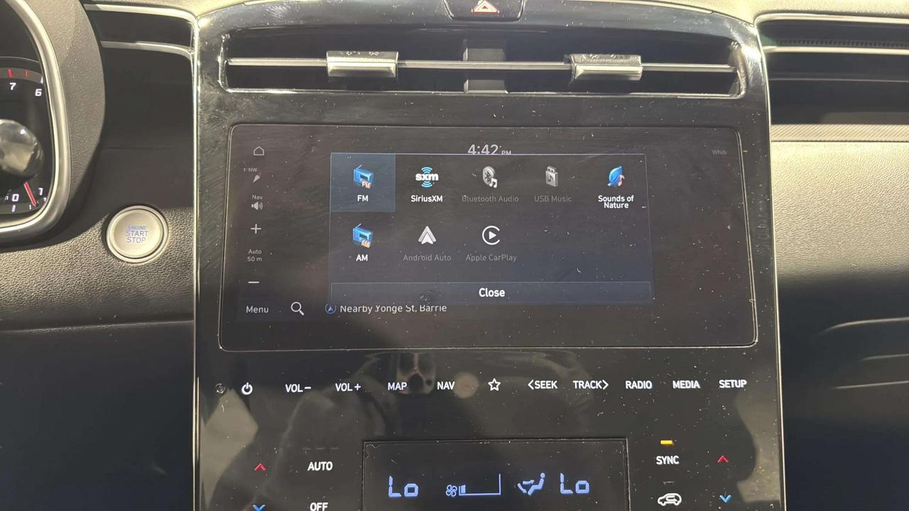 2024 Hyundai Tucson PREFERRED| CLEAN CARFAX| HTD SEATS | CARPLAY Photo