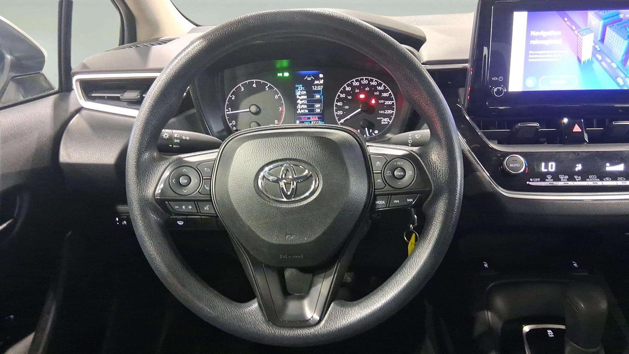 2023 Toyota Corolla LE | CLEAN CARFAX | CARPLAY | HEATED SEATS Photo