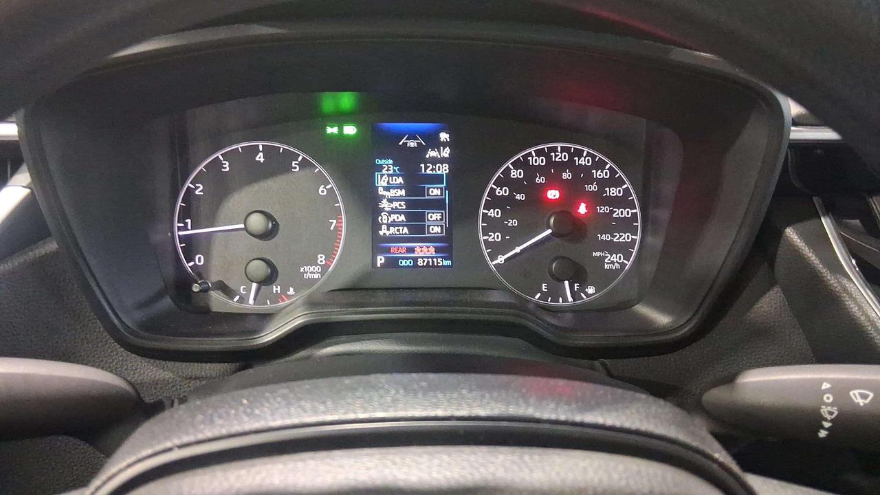 2023 Toyota Corolla LE | CLEAN CARFAX | CARPLAY | HEATED SEATS Photo