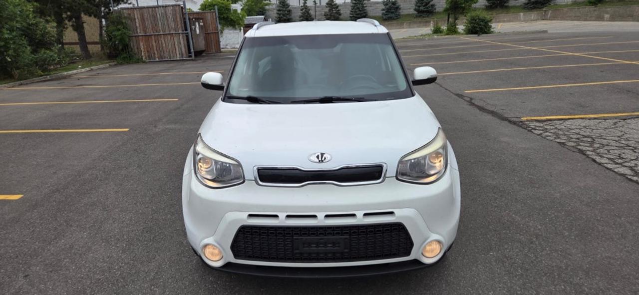 2014 Kia Soul + 4dr Wagon (2.0L 4cyl 6A) Photo