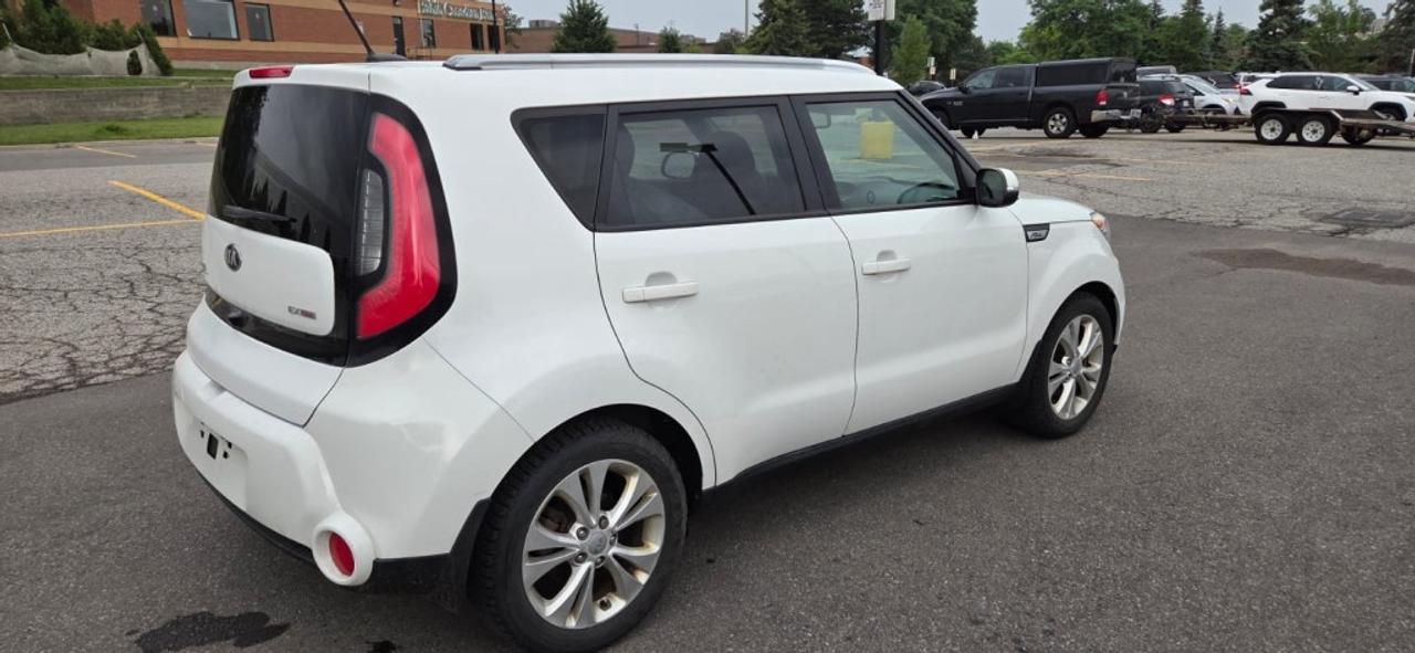 2014 Kia Soul + 4dr Wagon (2.0L 4cyl 6A) Photo