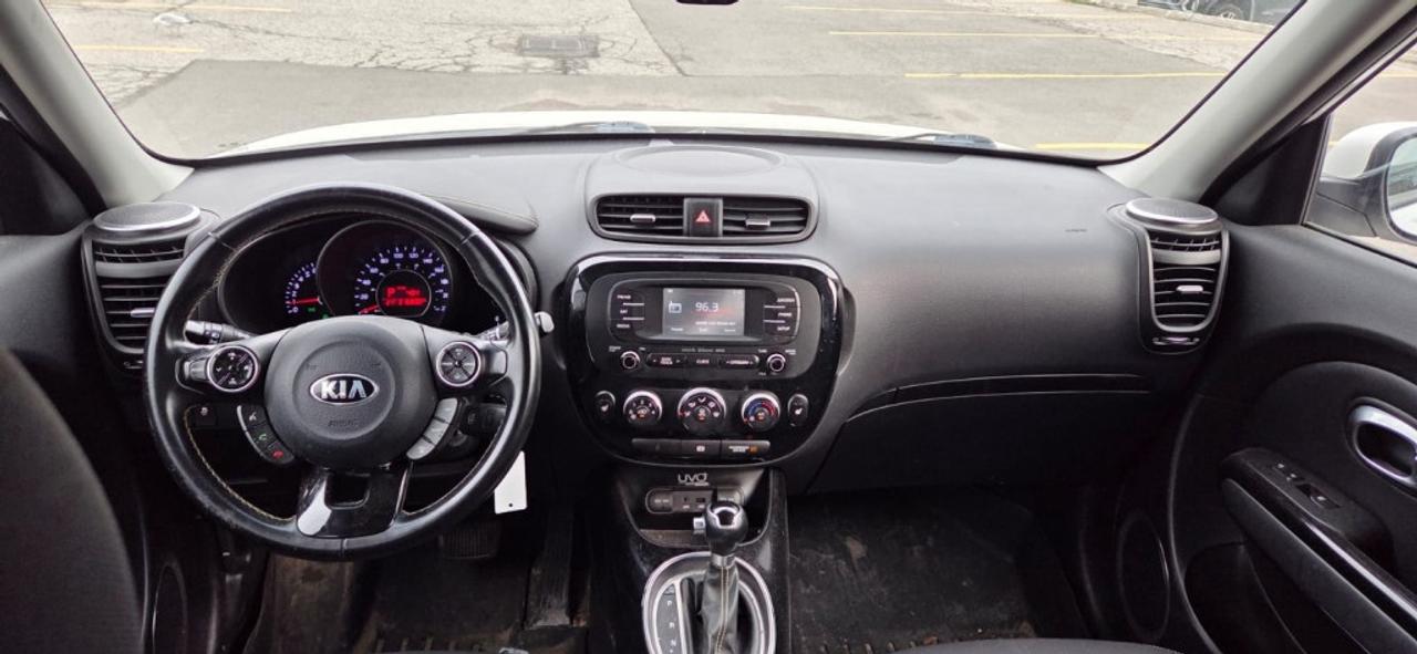 2014 Kia Soul + 4dr Wagon (2.0L 4cyl 6A) Photo