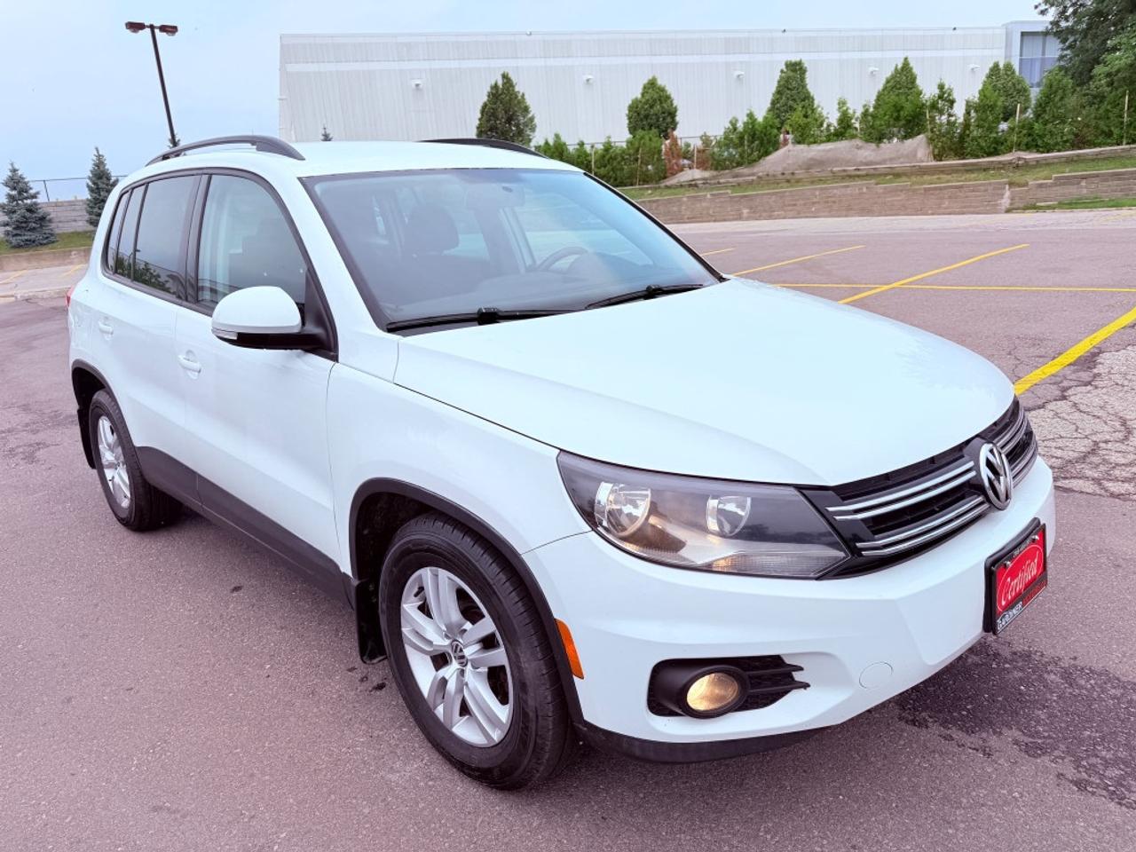 2014 Volkswagen Tiguan 4-Motion Photo