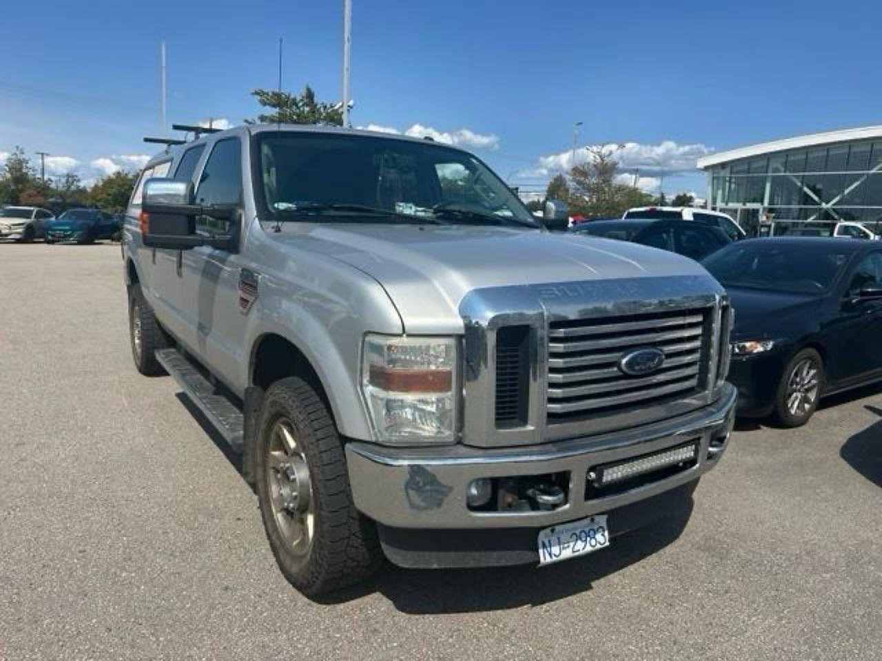 2010 Ford SUPER DUTY F-350 SRW XLT Photo