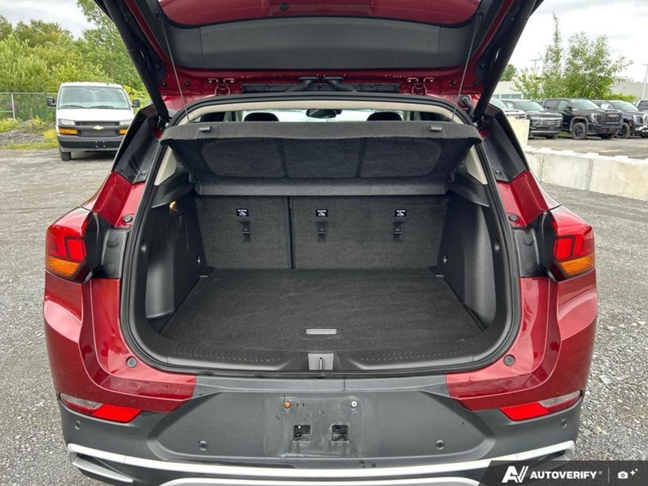2023 Buick Encore GX SELECT Photo