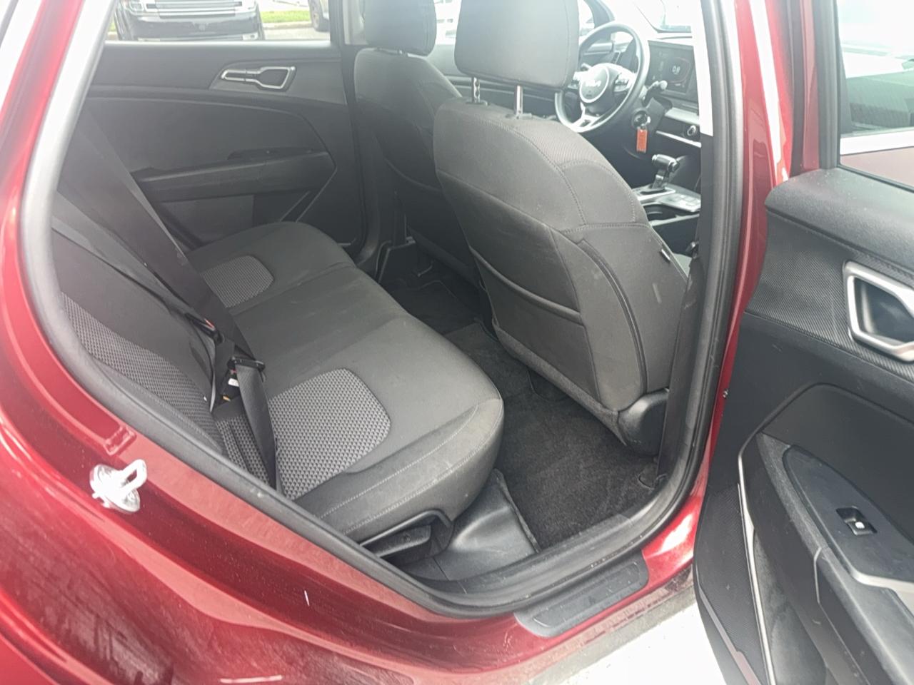 2024 Kia Sportage LX