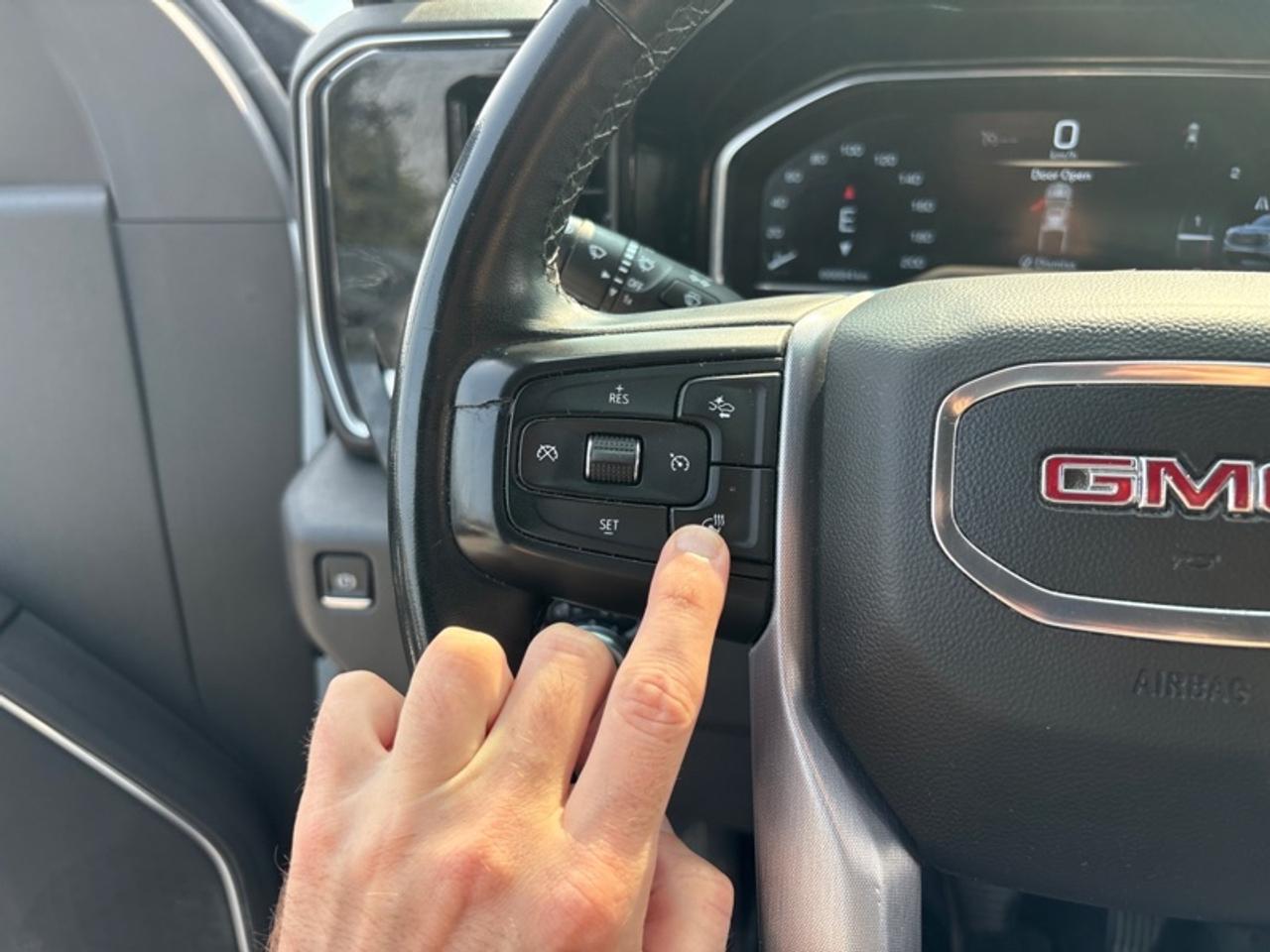2023 GMC Sierra 1500 SLE  BEDLINER|2.7L|CREW Photo