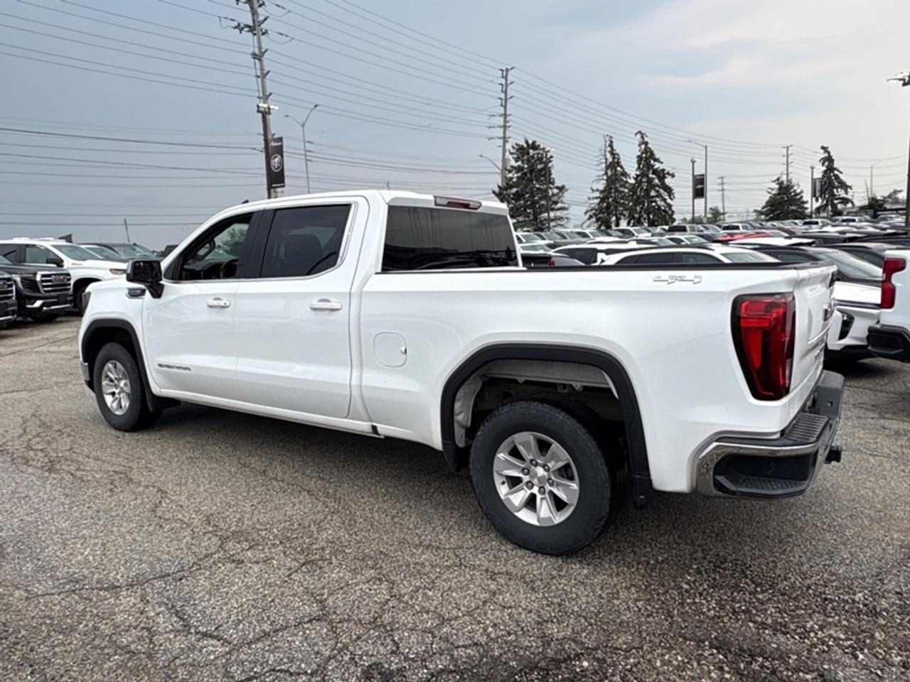 2023 GMC Sierra 1500 SLE  STANADRD BOX 5.3L V8 Photo