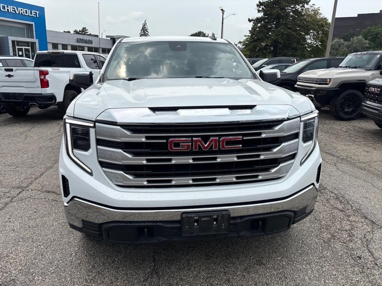 2023 GMC Sierra 1500 SLE  STANADRD BOX 5.3L V8 Photo