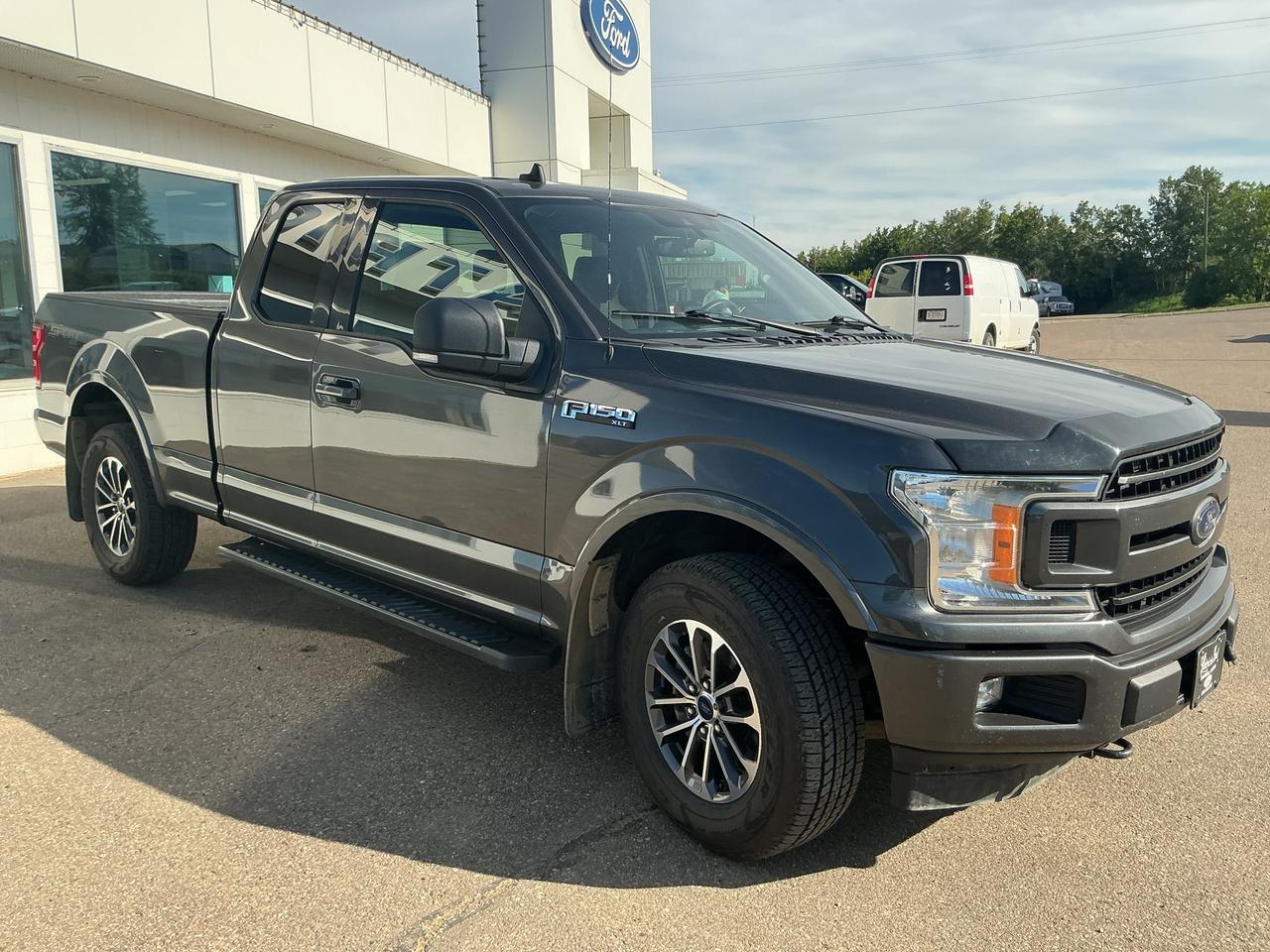 2019 Ford F-150 4X4 SUPERCAB - 145 Photo2