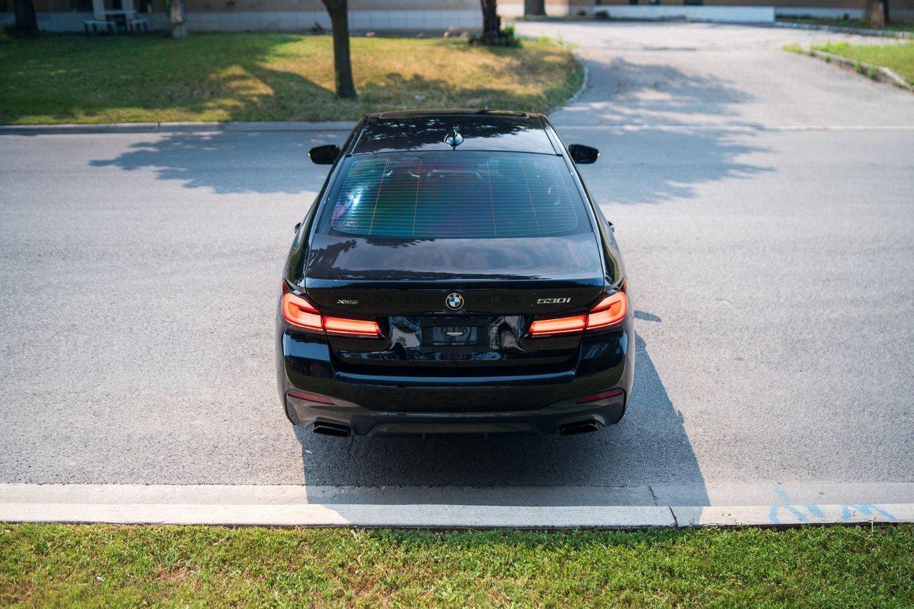 2022 BMW 5 Series 530i xDrive Photo
