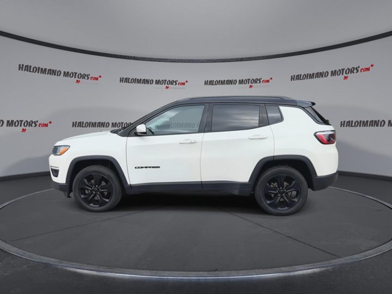 2021 Jeep Compass Altitude 4x4 | No Accidents | Leather Seats | Heated Steering Photo