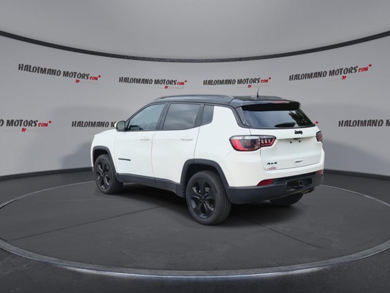 2021 Jeep Compass Altitude 4x4 | No Accidents | Leather Seats | Heated Steering Photo