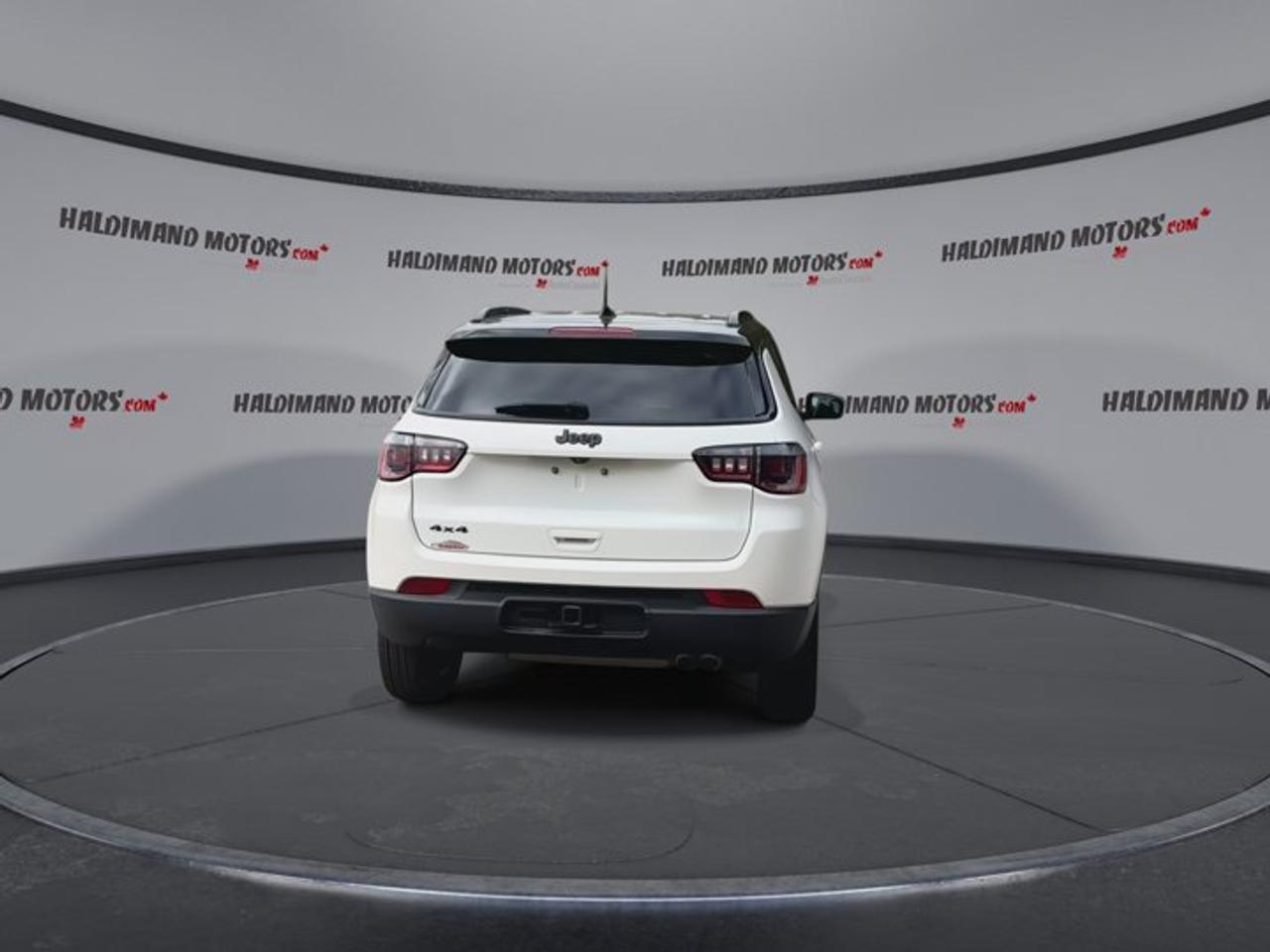 2021 Jeep Compass Altitude 4x4 | No Accidents | Leather Seats | Heated Steering Photo