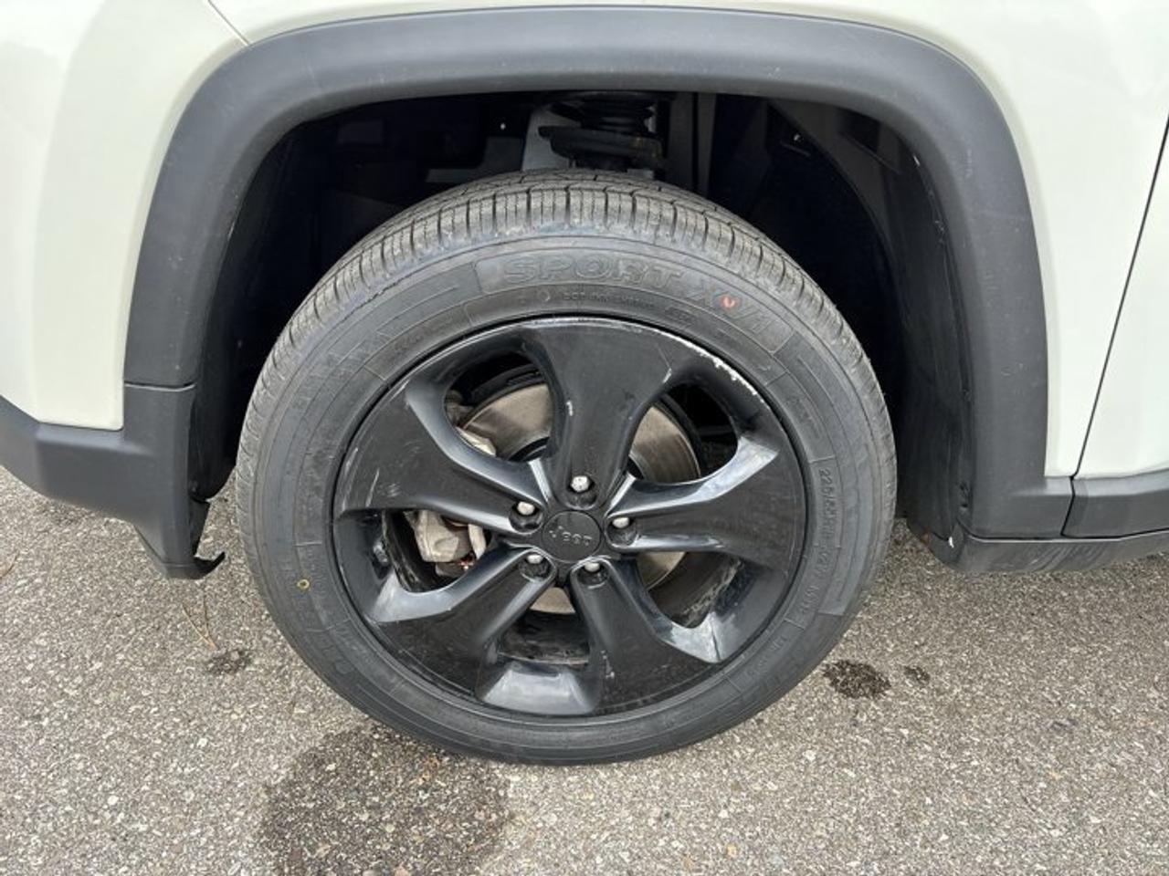 2021 Jeep Compass Altitude 4x4 | No Accidents | Leather Seats | Heated Steering Photo