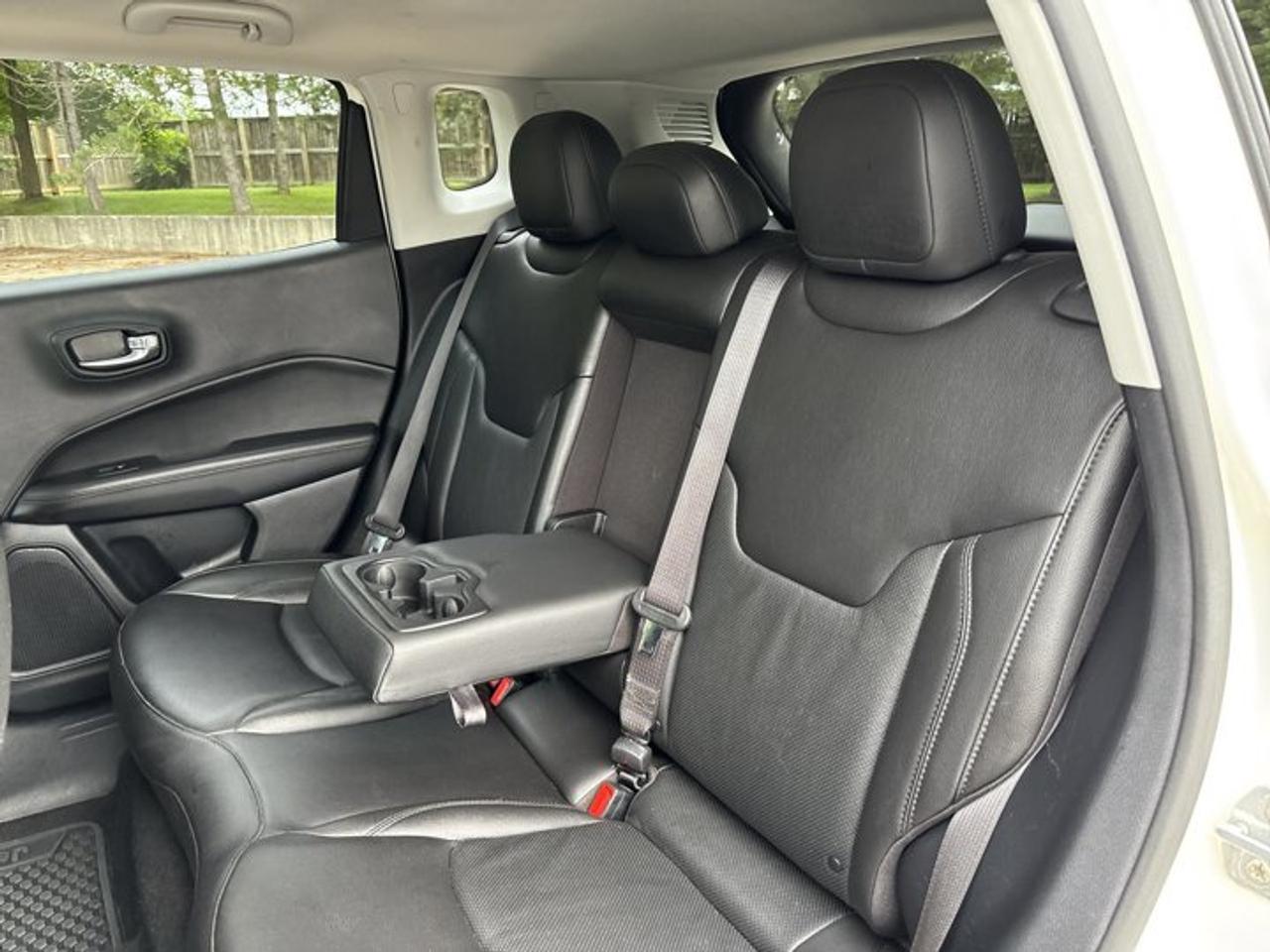 2021 Jeep Compass Altitude 4x4 | No Accidents | Leather Seats | Heated Steering Photo