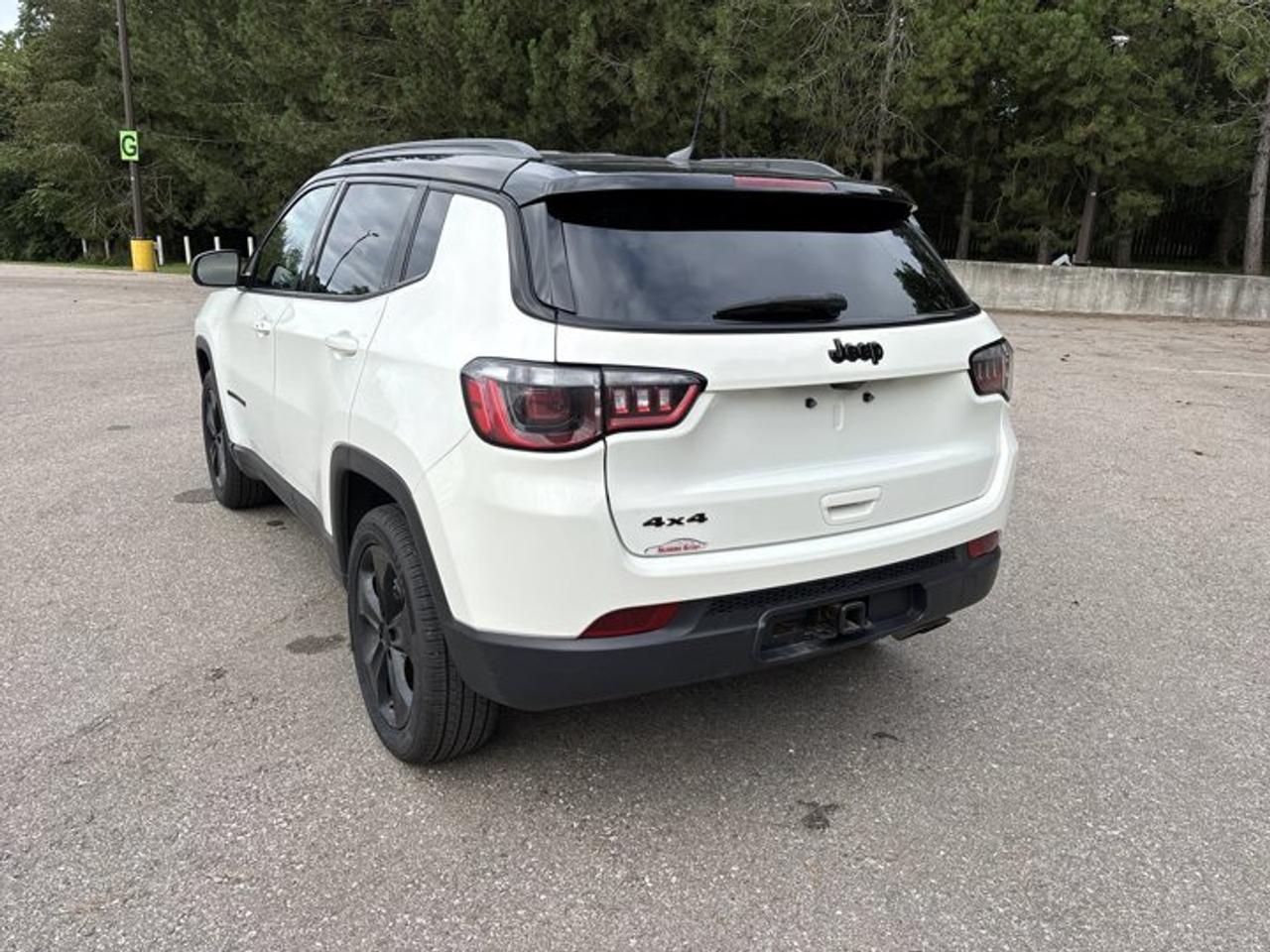 2021 Jeep Compass Altitude 4x4 | No Accidents | Leather Seats | Heated Steering Photo